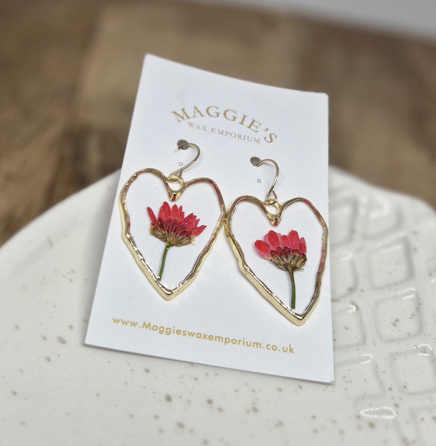 Pressed Flower Heart Drop Earrings – Red