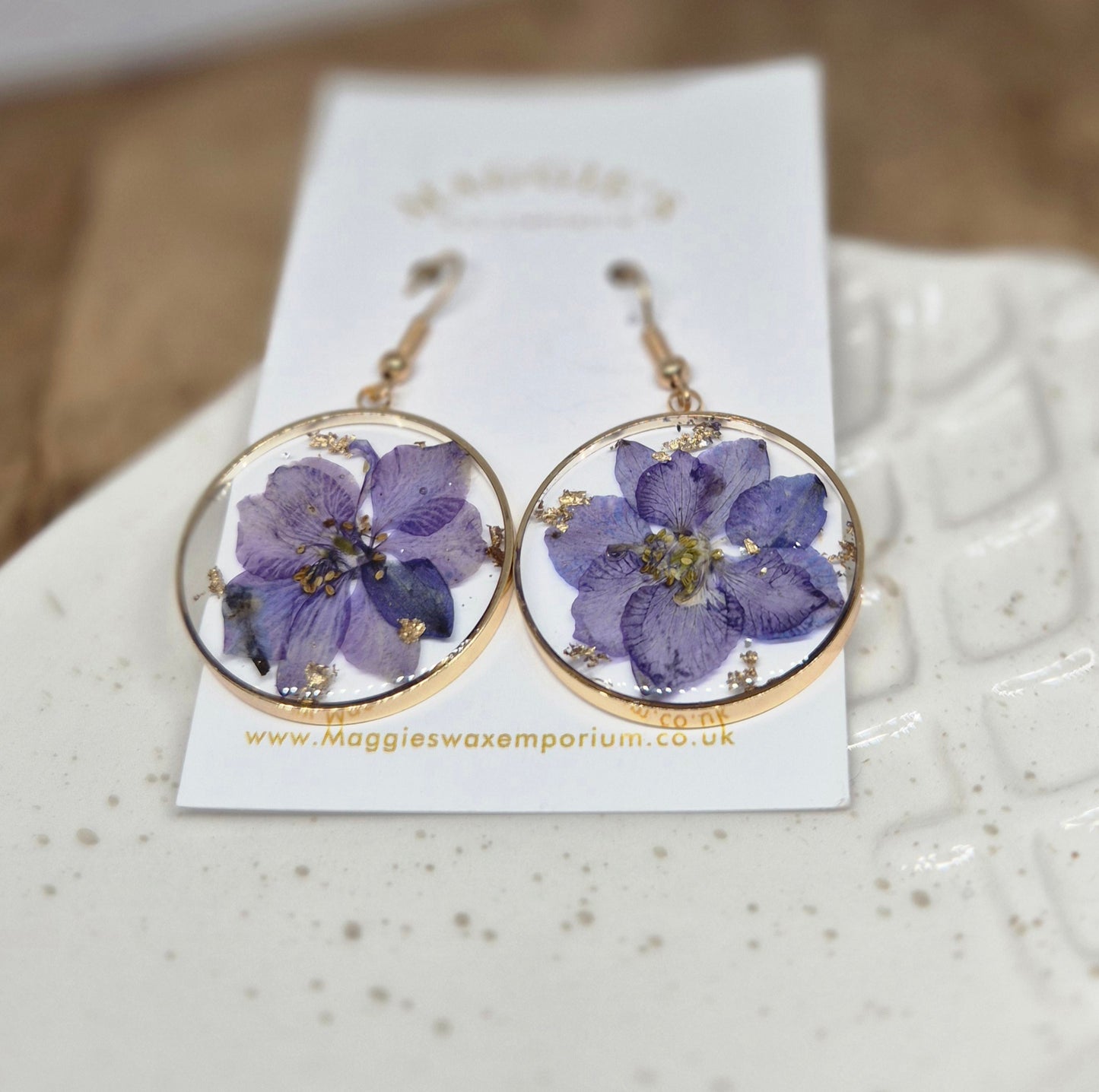 Pressed Flower Drop Earrings – Purple