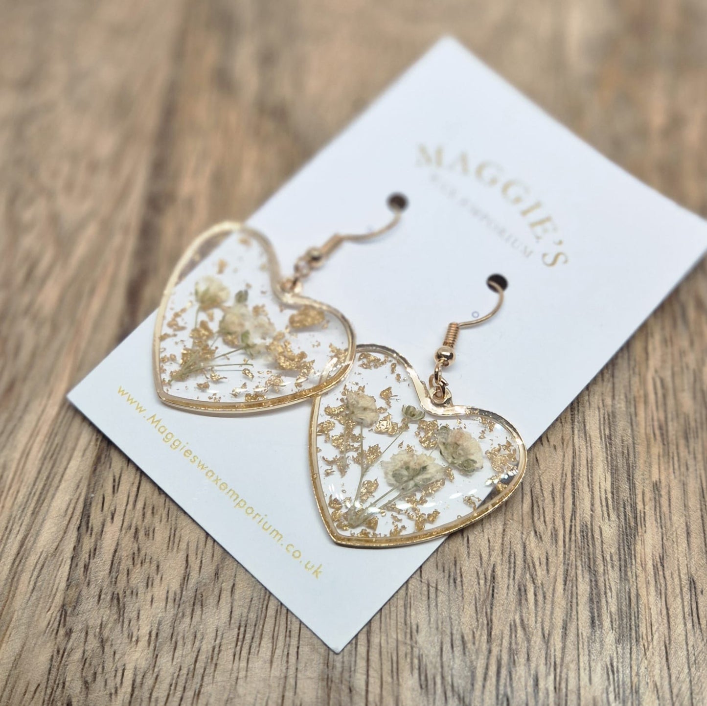Pressed Flower Heart Drop Earrings – Gold
