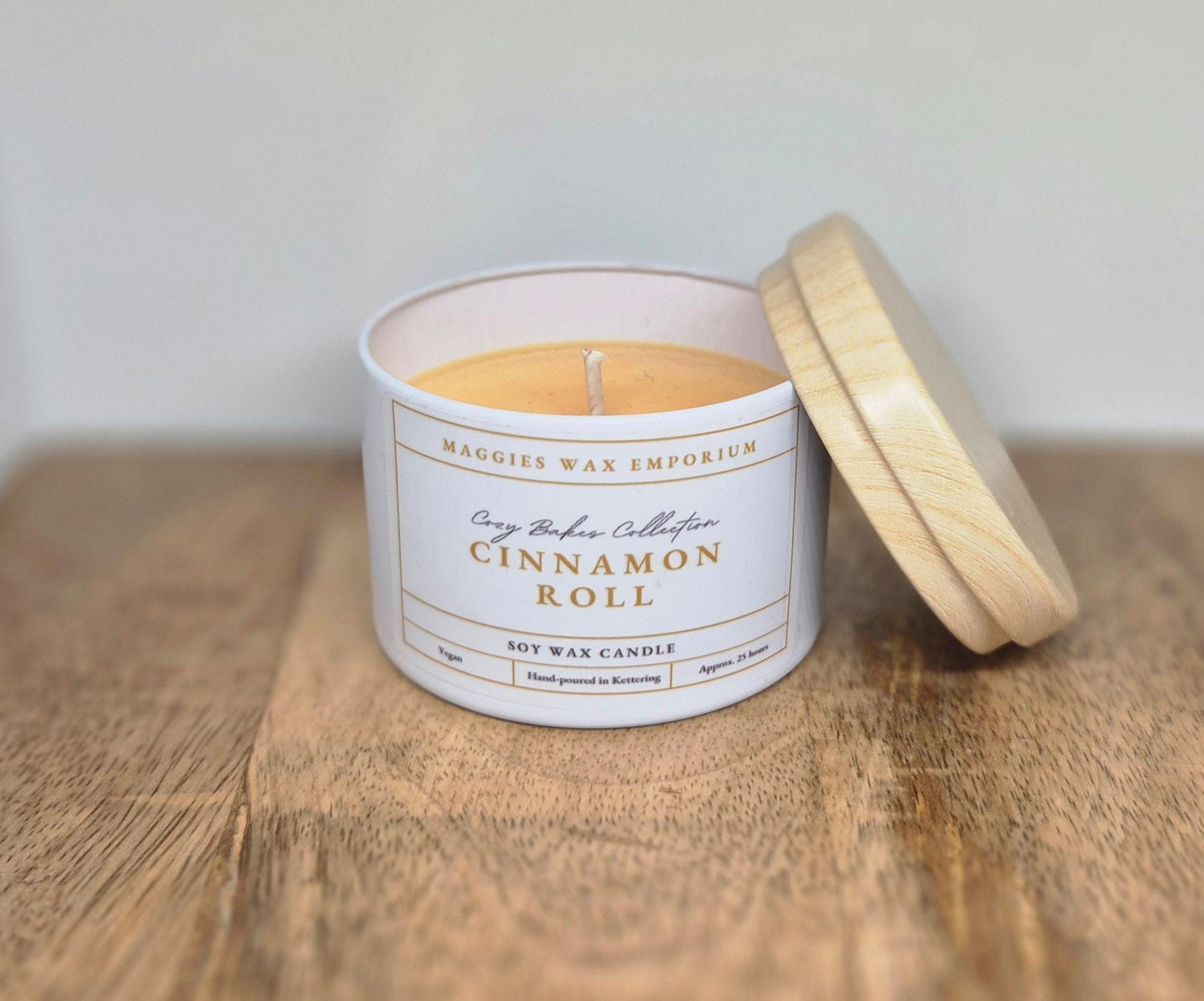 Cinnamon Roll - Small Tin Candle